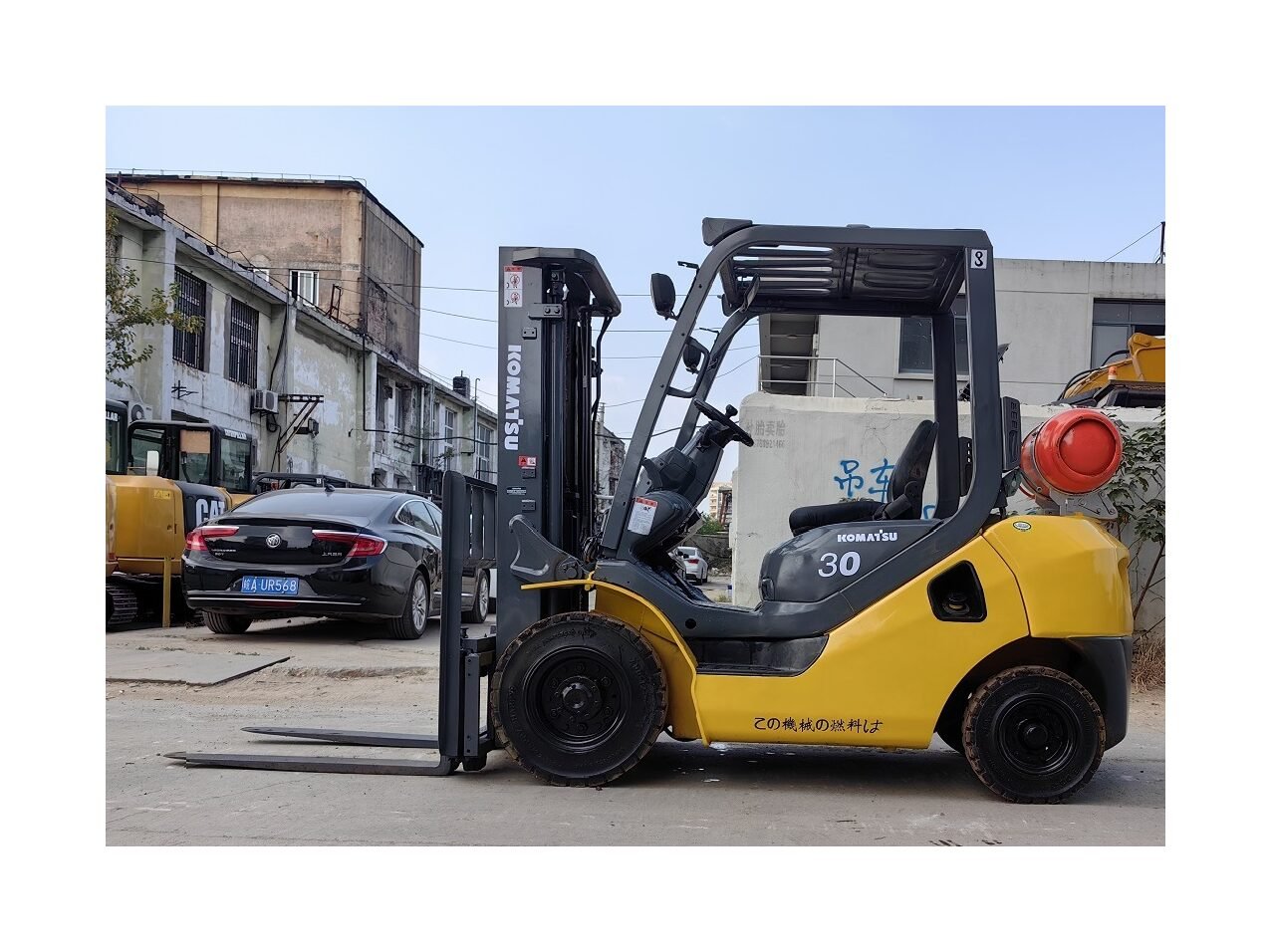 Komatsu FG30 LPG Forklift 3-ton